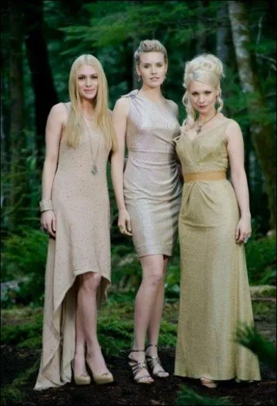 Comment se nomment les vampires dans le clan des Denali ?