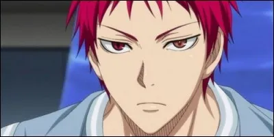 Comment s'appelle le capitaine de Rakuzan dans "Kuroko's Basket" ?