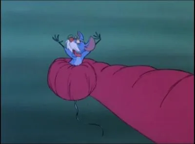 Qui se transforme en souris pour effrayer un lphant rose ?