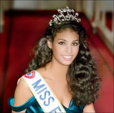 Comment s'appelle cette Miss France ?