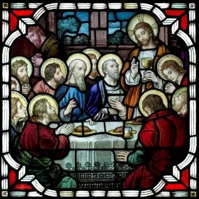 Comment se traduit un  vitrail  en anglais ?