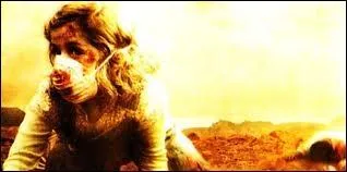 L'homme est menac par un virus mortel. Quatre jeunes se dirigent vers l'ocan, en vitant tout contact avec d'autres humains. Ils vont dcouvrir qu'aucun virus n'est plus dangereux que la part d'ombre qui sommeille en nous.