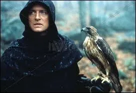 Les amants Etienne de Navarre et Isabeau d'Anjou sont victimes d'une maldiction : pendant la journe, Isabeau se transforme en faucon, et la nuit, Navarre devient un loup.