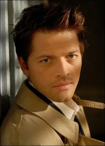Qui est Zachariah par rapport  Castiel ?