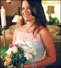 Les damns : Qui se transforme en chouette quand la nuit tombe ?