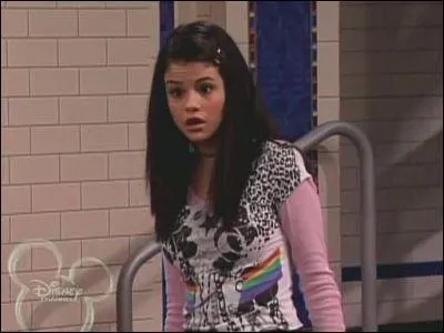 Pourquoi Alex fait-elle cette tête ?