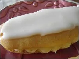 Avec quoi est parfum cet clair ?