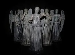 Combien de paires d'ailes d'anges voit-on sur cette photo ?