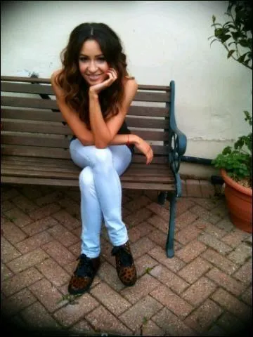 Comment s'appelle sa petite copine ?