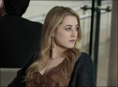 Elle se fait appeler Lola mais quel est son prnom ?