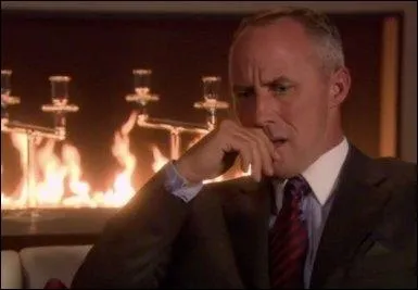 Comment s'appelle le pre de Chuck ?