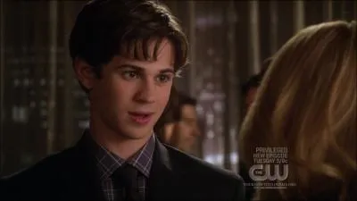 Ce personnage a fait une tentative de suicide, qui est-il ?