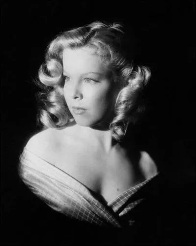 Belle du Seigneur, le roman de Albert Cohen, est considr par certains comme le grand roman d'amour. Lui se prnomme Solal, et elle, vous en souvenez-vous ?