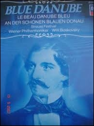 Le  beau  Danube bleu, c'est une très belle valse de Johann Strauss. Mais cette pièce est-elle de Johann père ou de Johann fils ?