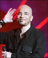 Qui est ce chanteur ?