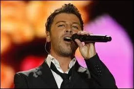 Qui est ce chanteur ?