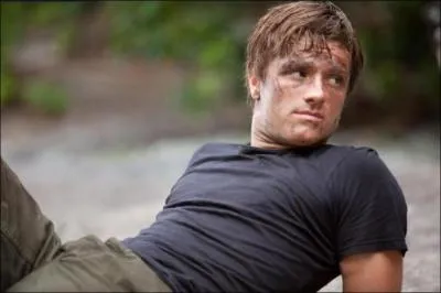 Qui joue le personnage de Peeta ?