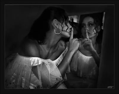 Et vous (...), serrez bien vos compagnes Au creux des (...) chauds