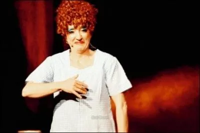 Seulement 9 minutes d'apparition dans ce film de Claude Sautet qui ne se passe pas  Nice (et pourtant... ) avec Piccolo et Piccoli en tte d'affiche :