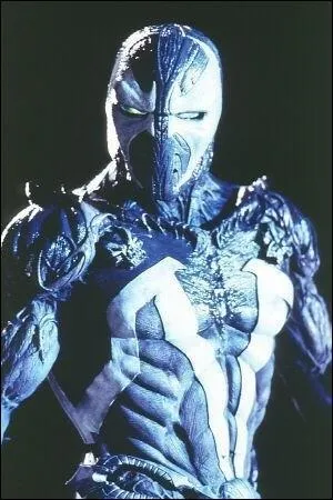 Quel acteur se cache sous le masque de Spawn dans l'adaptation sortie en 1997 ?