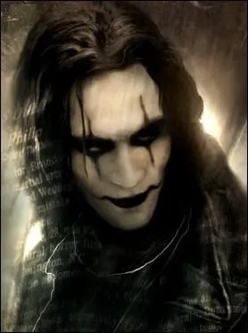 Quel acteur, devenu mythique avec ce film, incarna pour la premire fois  The Crow  au cinma ?