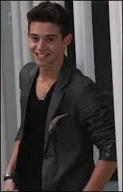 Quel est le nom de l'acteur ?