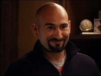 Comment s'appelle le pre de Lo ?