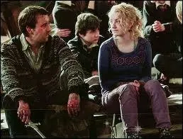 De qui Neville Londubat est-il amoureux ?