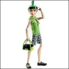 Qui est cette ghoule ?