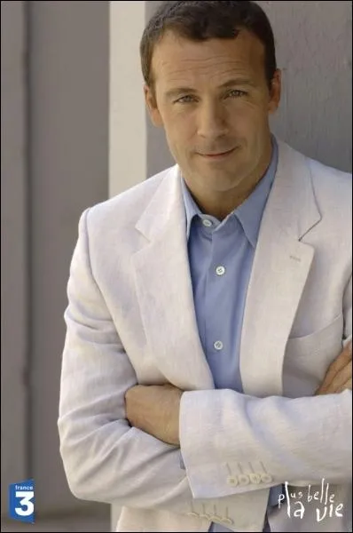 Comment s'appelle-t-il ?