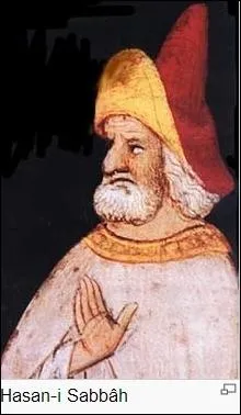 Secte chiite ismalienne du XIe sicle, organise en socit secrte. Rputs pour leur sauvagerie, ses membres eurent une influence profonde sur les socits secrtes d'Europe.