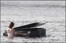 Si on a le sens de l'humour, on peut dire que cette photo représente un piano ------.