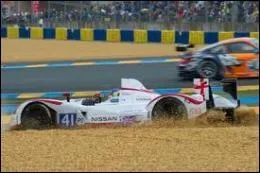 Pour un automobiliste, faire un dérapage et se retrouver orienté en contre-sens de la circulation, c'est...