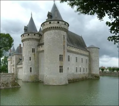 Vous devez vous rendre  Sully-sur-Loire, dans quel dpartement devez-vous aller ?