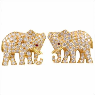 Quelle pierre prcieuse dessine l'il de ces 2 ... . ?