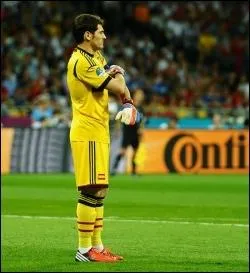 Comment s'appelle ce gardien de but ?