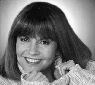 A quelle chanson vous fait penser cette image, qui reprsente Chantal Goya ?