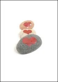 Je suis la sardoine, suis-je une pierre ?