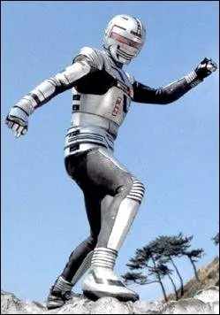 En 2012, ce touche--tout de gnie se lance mme dans le tokusatsu en adaptant en manga le reboot au cinma de la srie :