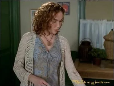 Qui est le familier des soeurs ?