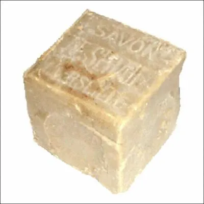 Chez les Gaulois,  quoi servait le savon ?