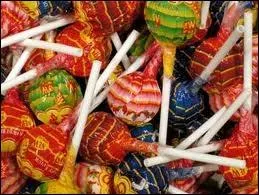 Comment s'appellent les sucettes aux gots cola, pomme, fraise, etc ... ?
