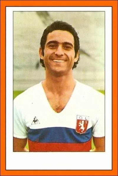 Dfenseur franais. 12 buts en 192 matchs. Qui est-ce ?