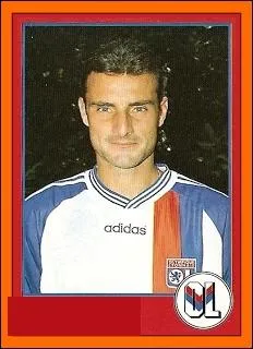 Attaquant franais. 63 buts en 138 matchs. Qui est-ce ?