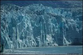 Combien de m3 d'eau le glacier d'Alaska perd-il chaque anne ?