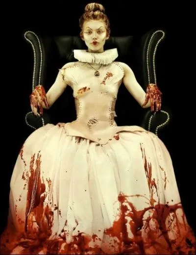 Dans ce film, une lycenne perturbe dveloppe une obsession sur la mdecine et rve de pratiquer des oprations chirurgicales sur les autres lves. Il s'agit de :