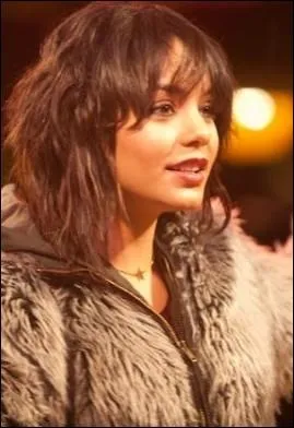 Ce film, inspiré d'une histoire vraie, raconte la traque par un policier d'un tueur en série qui kidnappe des femmes puis les relâche en pleine nature pour les pourchasser. Il s'agit de :