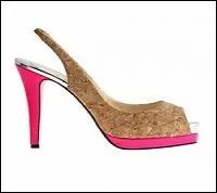 Le plate-forme d'une chaussure se situe :