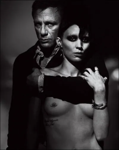 Comment s'intitule ce film de David Fincher qui adapte pour la seconde fois au cinma le roman policier de Stieg Larsson ?
