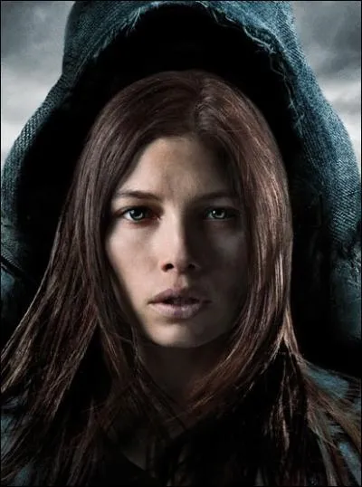 Dans ce thriller aux multiples rebondissements, Jessica Biel est une jeune femme qui se trouve mle  une sombre histoire de disparitions d'enfants dans un petite village paum. Il s'agit de :